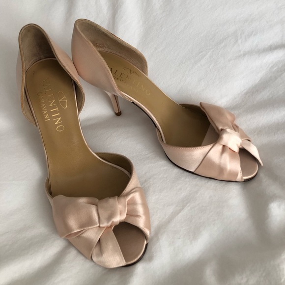 Valentino Peep-Toe Pumps - Picture 4 of 5